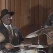 Bernard Grooves