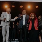 Donnie Mcclurkin Stand