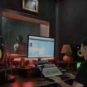 Studio Ovoz Yozish Jarayonida