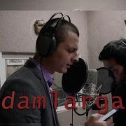 Odamlar Uzgargan Zamon Joyda