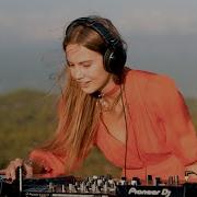 Xenia Ua Dj