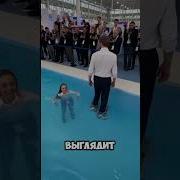 Ботинок