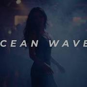 In Ocean Waves Deep House