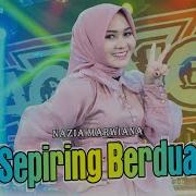 Sepiring Berdua