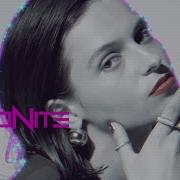 Neonite Kiss Me